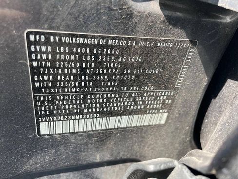 Used 2022 Volkswagen Taos SE AWD/4WD image 32