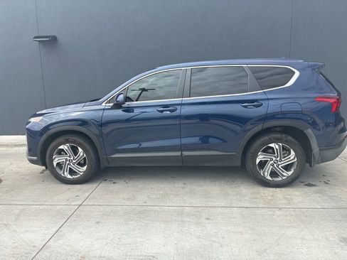 Used 2023 Hyundai Santa Fe SE w/ Winter Weather Package image 7