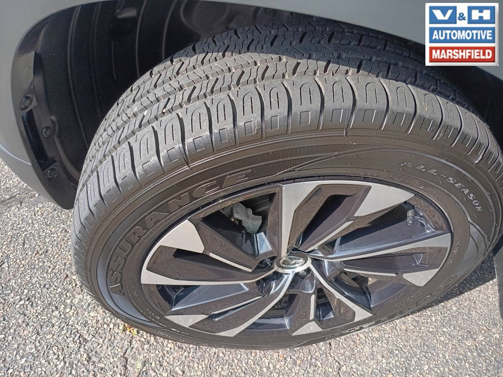Used 2025 MAZDA CX-50 2.5 Hybrid w/ Premium Plus Pkg AWD/4WD image 3
