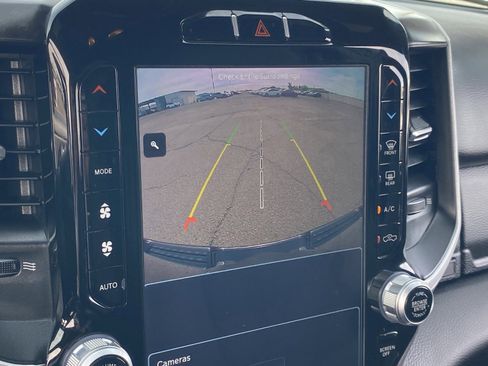 Used 2022 RAM 1500 Big Horn image 28