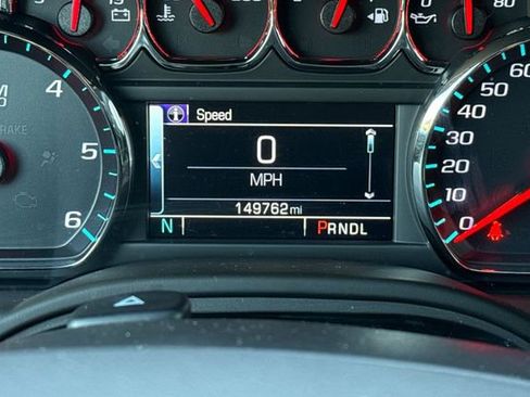 Used 2018 Chevrolet Suburban LT AWD/4WD image 33