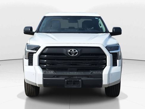 Used 2023 Toyota Tundra SR5 w/ SR5 Premium Package image 8