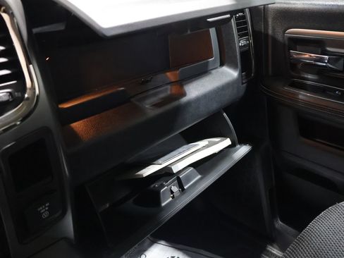 Used 2016 RAM 1500 Sport AWD/4WD image 34