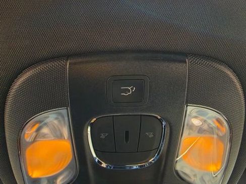 Used 2023 Jeep Compass High Altitude w/ Driver Assist Group I AWD/4WD image 22