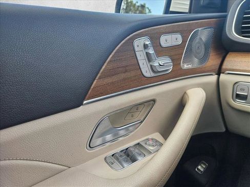 Used 2020 Mercedes-Benz GLE 350 4MATIC image 25