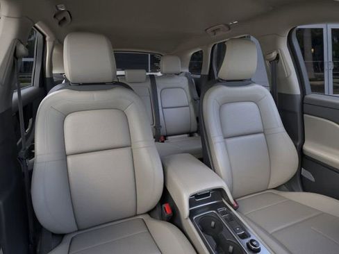 New 2025 Lincoln Corsair Reserve image 10