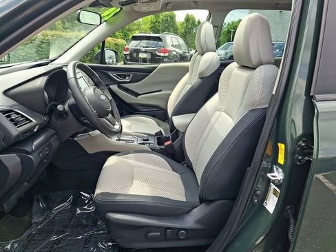 Certified 2024 Subaru Forester Premium AWD/4WD image 13