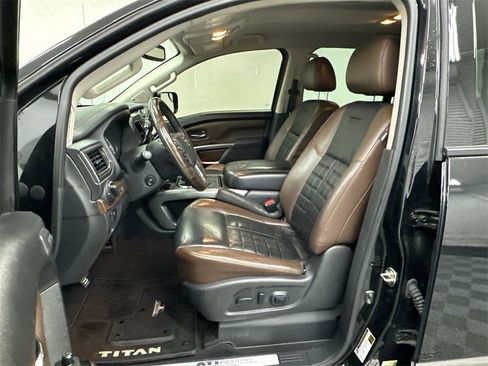 Used 2017 Nissan Titan Platinum Reserve image 9