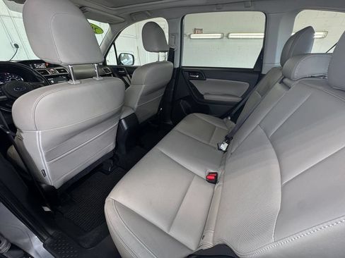 Used 2017 Subaru Forester 2.5i Limited AWD/4WD image 24