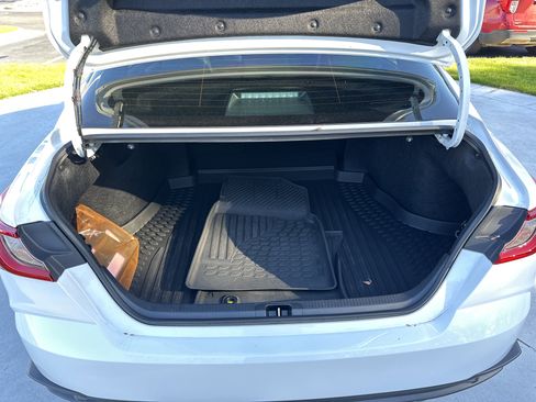 Certified 2025 Toyota Camry SE image 31