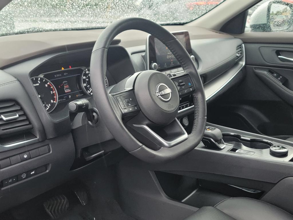 Used 2023 Nissan Rogue SV w/ SV Premium B Package AWD/4WD image 12