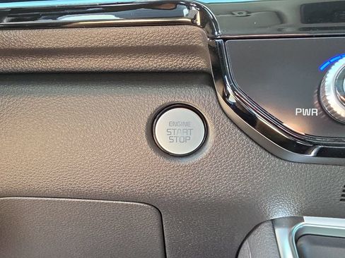 New 2027 Kia Carnival SX Prestige FWD image 30