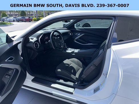 Used 2019 Chevrolet Camaro SS image 13