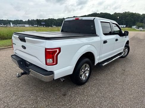 Used 2017 Ford F150 XLT RWD image 6