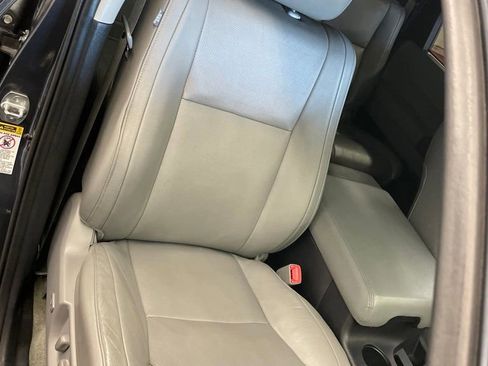 Used 2010 Toyota Sequoia Platinum AWD/4WD image 37