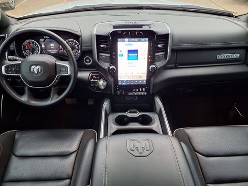 Used 2023 RAM 1500 Laramie AWD/4WD image 11