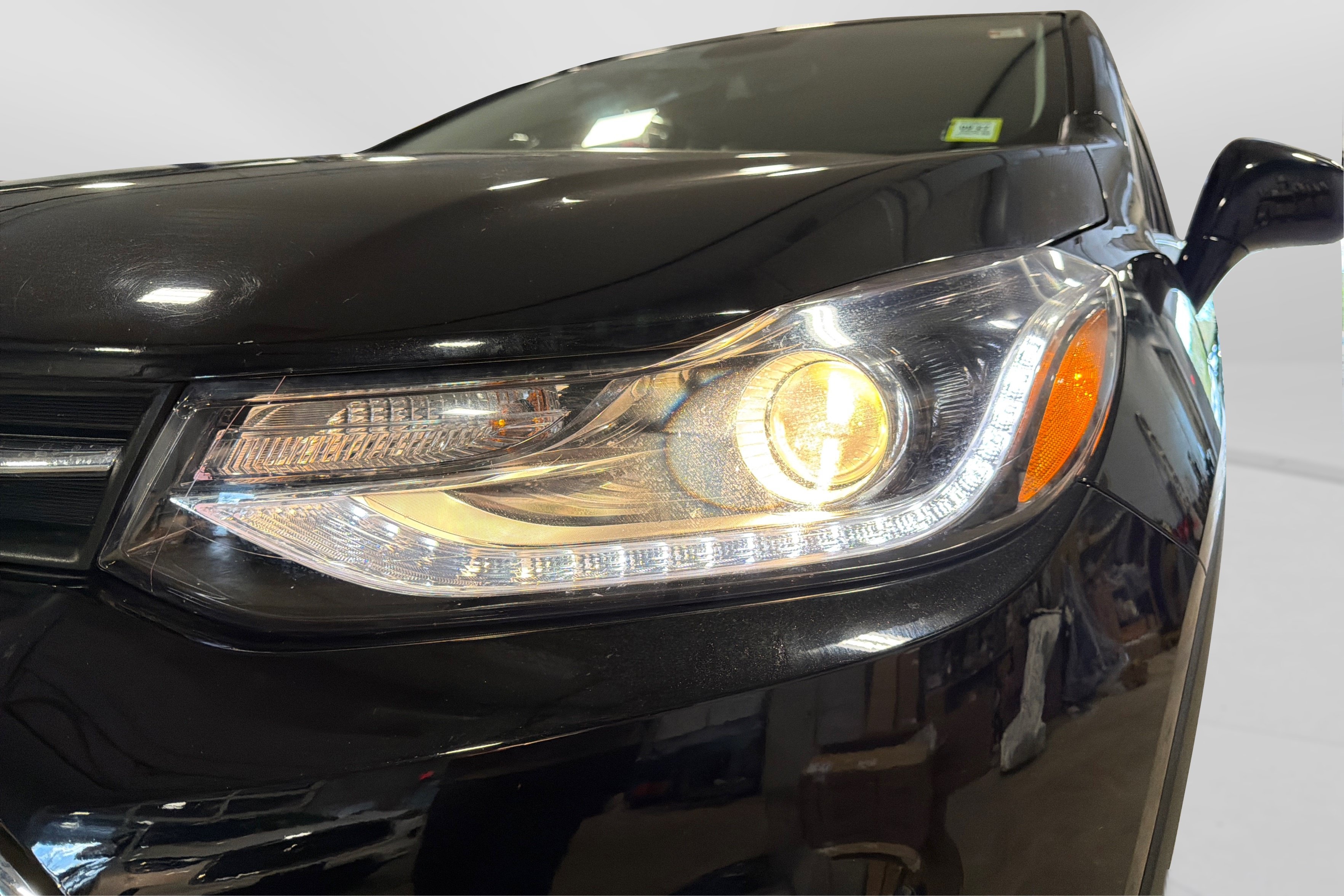 Used 2019 Chevrolet Trax LT w/ LT Convenience Package AWD/4WD image 13