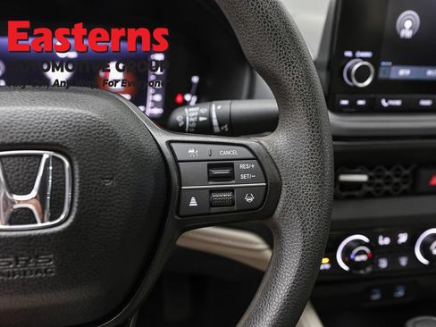 Used 2025 Honda Accord SE image 16
