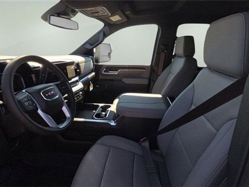 New 2026 GMC Sierra 2500 SLT w/ SLT Convenience Package image 23