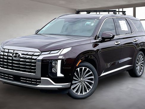 Used 2025 Hyundai Palisade Calligraphy AWD/4WD image 3