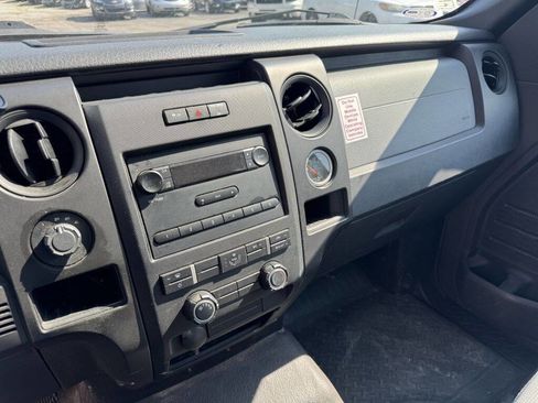 Used 2014 Ford F150 XL w/ Trailer Tow Package image 8