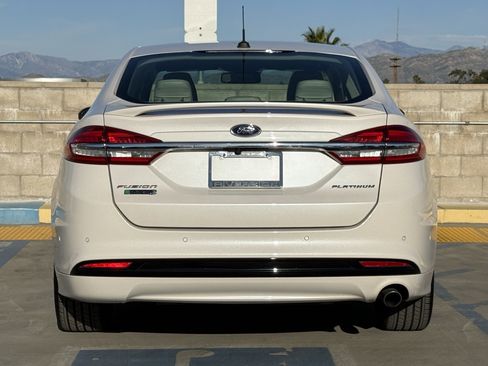 Used 2018 Ford Fusion Energi Platinum image 10