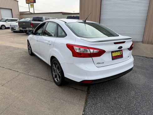 Used 2014 Ford Focus SE w/ Equipment Group 201A image 7