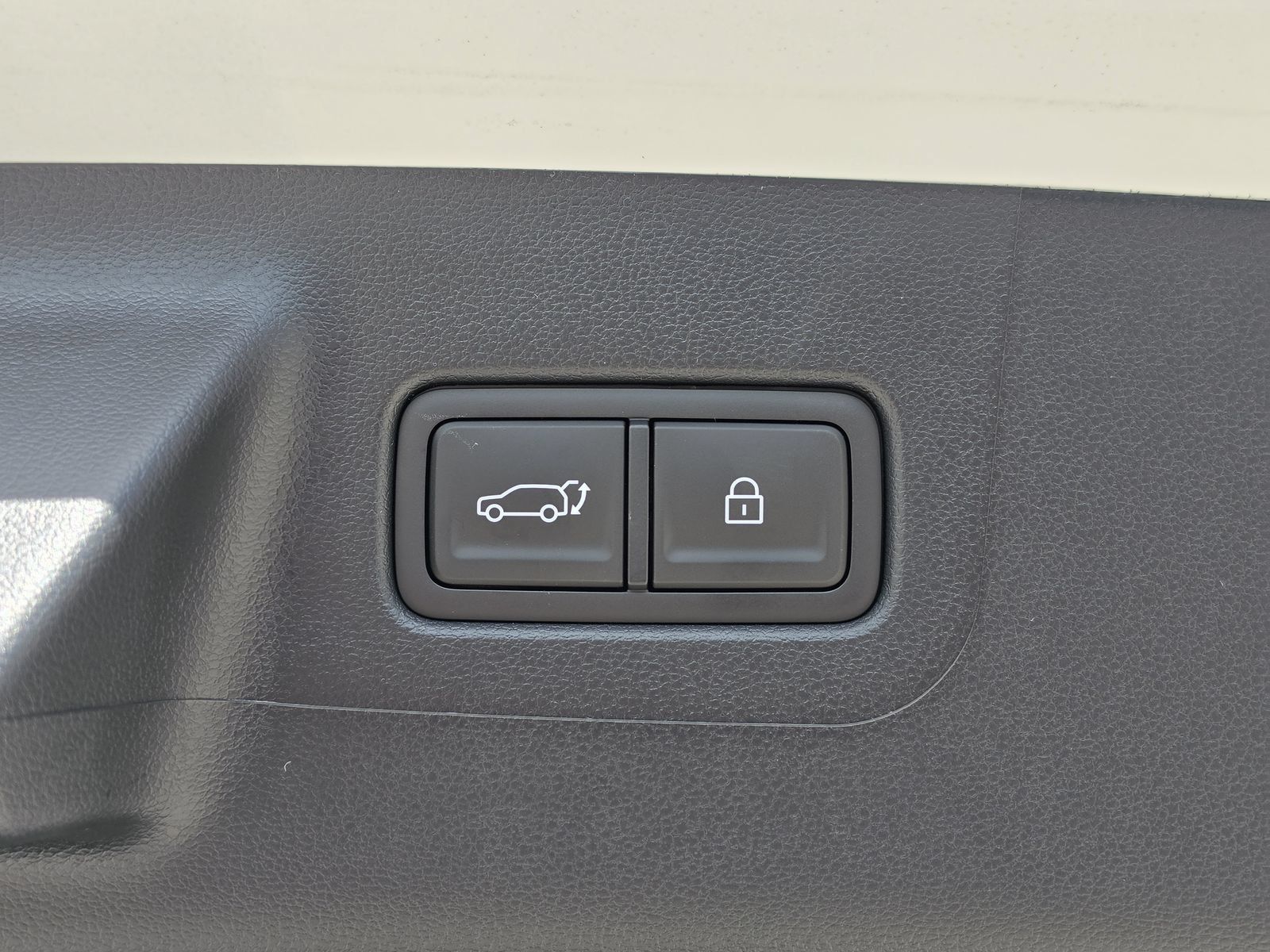 New 2026 Hyundai Santa Fe Limited w/ Tow & Go Package FWD image 14