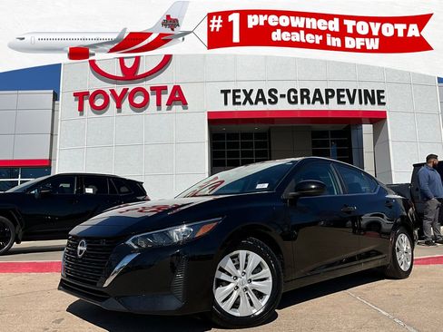 Used 2025 Nissan Sentra S image 1