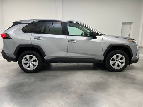 Used 2025 Toyota RAV4 LE image 8