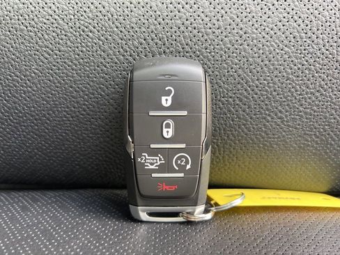 New 2025 RAM 2500 Laramie w/ Sport Appearance Package AWD/4WD image 33