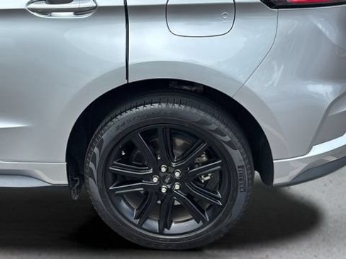 Used 2023 Ford Edge ST-Line AWD/4WD image 36