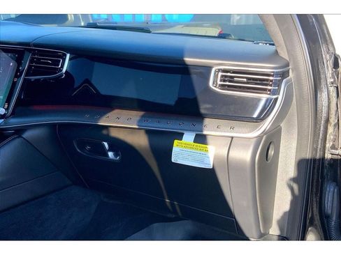 Used 2022 Jeep Grand Wagoneer Series II image 17