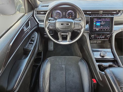 Used 2021 Jeep Grand Cherokee L Laredo image 13