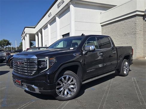New 2026 GMC Sierra 1500 Denali w/ Denali Reserve Package image 8