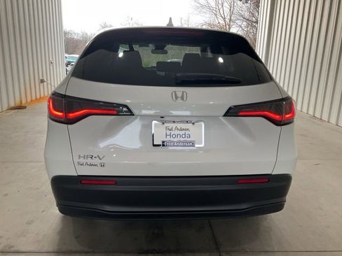New 2026 Honda HR-V LX image 18