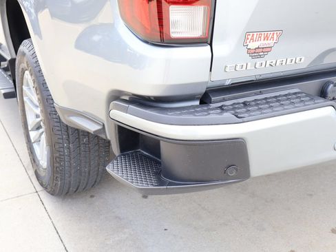 Certified 2025 Chevrolet Colorado LT w/ Advanced Trailering Package AWD/4WD image 27