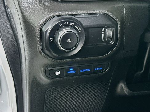 Used 2023 Jeep Wrangler Unlimited Rubicon 4xe w/ Cold Weather Group AWD/4WD image 16