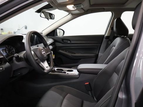 New 2026 Nissan Altima 2.5 SV w/ SV Special Edition Package AWD/4WD image 12