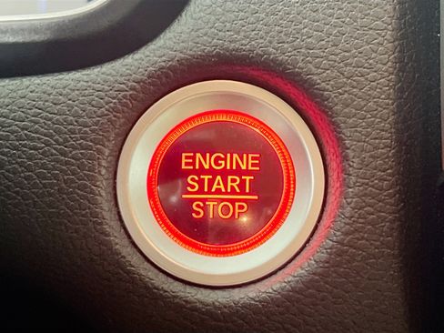 Used 2019 Honda CR-V Touring image 22