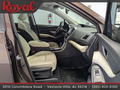 Used 2021 Subaru Ascent Limited w/ Technology Package image 8