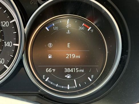 Used 2023 MAZDA CX-5 Carbon Edition image 11