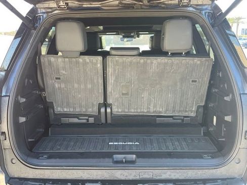 Used 2024 Toyota Sequoia Platinum image 10