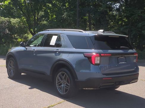 Used 2025 Ford Explorer ST-Line w/ Premium Package AWD/4WD image 6