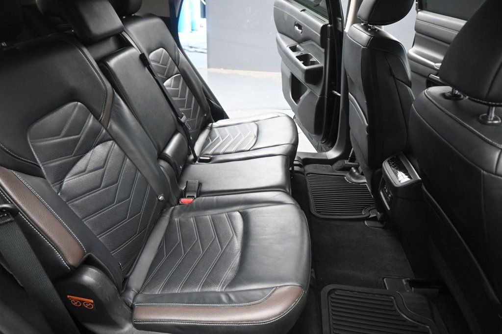 Used 2024 Nissan Pathfinder Platinum w/ Cargo Package AWD/4WD image 19
