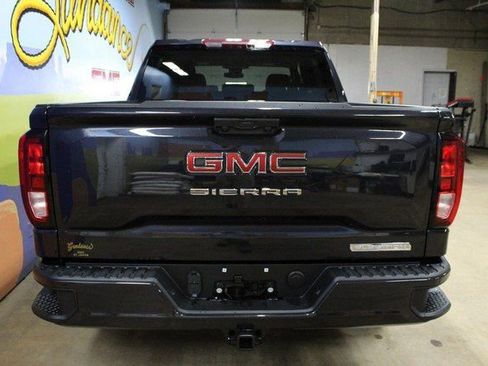 New 2026 GMC Sierra 1500 Elevation image 5