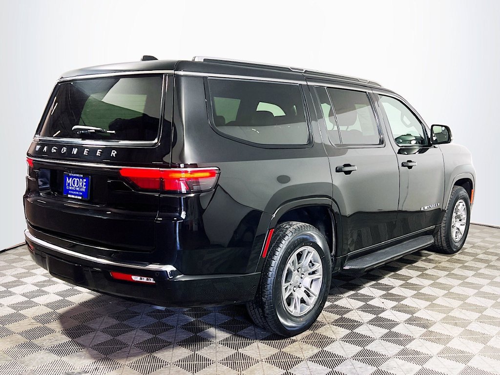 Used 2024 Jeep Wagoneer 4WD image 7