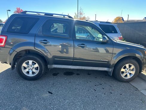 Used 2009 Ford Escape 4WD Hybrid image 17