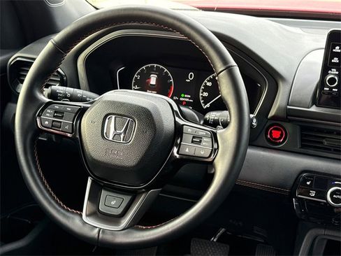 Used 2024 Honda Pilot TrailSport image 15