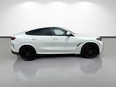 New 2027 BMW X6 xDrive40i w/ Executive Package AWD/4WD image 2